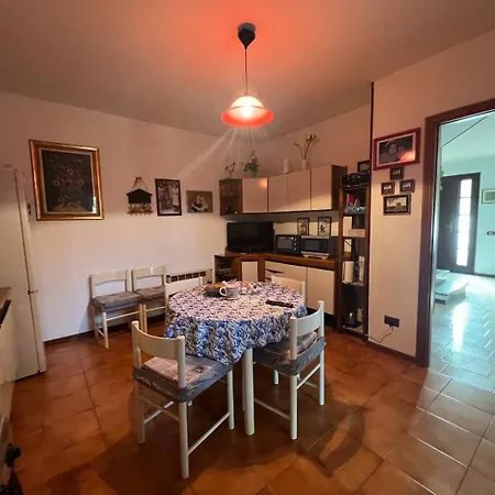 Vacanze Efisio E Vilma 別荘 *