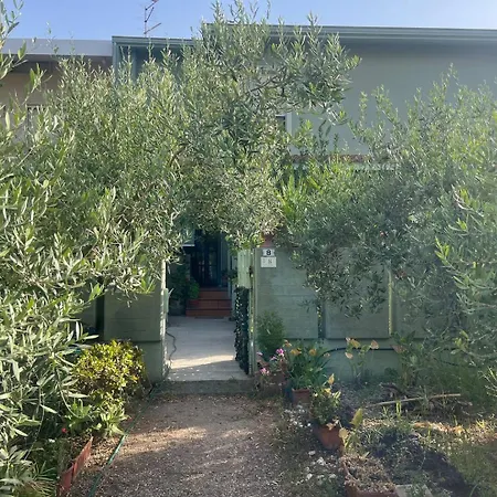 Holiday home Vacanze Efisio E Vilma Santa Giusta